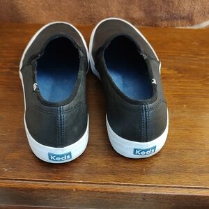 Keds Size 11 Medium Women's Slip On Sneakers In Black